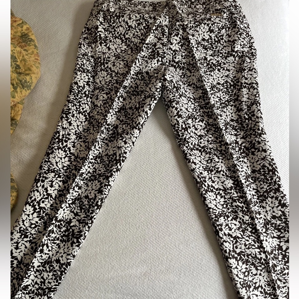 Michael Kors Black and White Leaf Print Pants